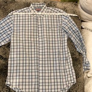 Vineyard Vines medium dress shirt